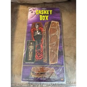 Beistle Casket Box 3D Halloween Decoration Vampire Mummy Coffin 15 Inch 2005